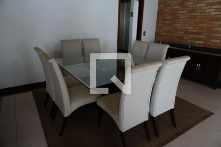 Sala de casa para alugar com 5 quartos, 468m² em Jardim Ipiranga, Americana