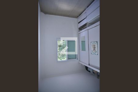 Quarto 1 de apartamento para alugar com 2 quartos, 45m² em Jardim Silvana, Santo André