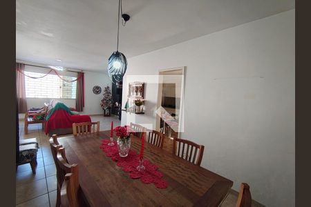 Casa à venda com 3 quartos, 270m² em Anil, Rio de Janeiro