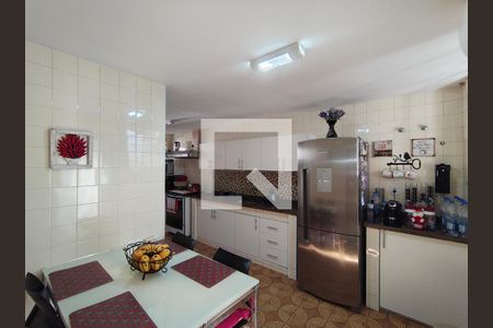 Casa à venda com 3 quartos, 270m² em Anil, Rio de Janeiro