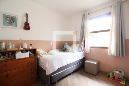 Quarto 1 de casa de condomínio para alugar com 3 quartos, 84m² em Vila Sonia, São Paulo