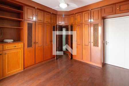 Quarto 1 suíte de casa para alugar com 4 quartos, 188m² em Vila Adelaide Perella  Ponte Grande, Guarulhos