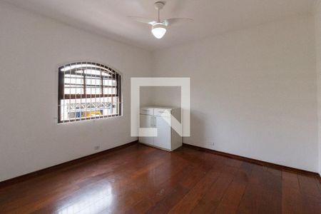 Quarto  de casa para alugar com 4 quartos, 188m² em Vila Adelaide Perella  Ponte Grande, Guarulhos