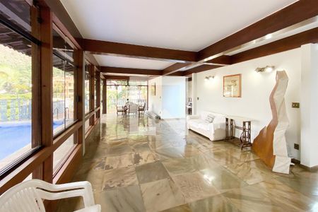 Sala de casa à venda com 5 quartos, 500m² em Mangabeiras, Belo Horizonte