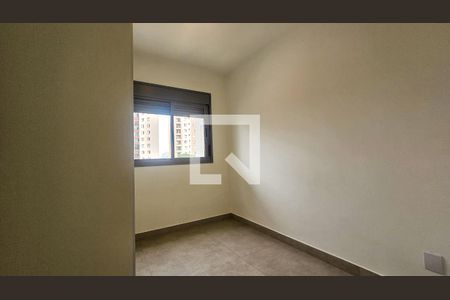 Quarto 1 de apartamento para alugar com 2 quartos, 63m² em Vila Azevedo, São Paulo