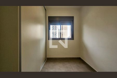 Quarto 1 de apartamento para alugar com 2 quartos, 63m² em Vila Azevedo, São Paulo