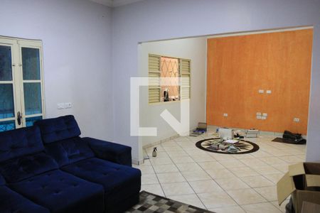 Sala de casa para alugar com 3 quartos, 180m² em Condominio Santa Rita, Goiânia