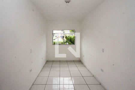 Quarto de casa para alugar com 3 quartos, 46m² em Vila California, São Paulo