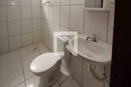 Banheiro de casa para alugar com 3 quartos, 46m² em Vila California, São Paulo