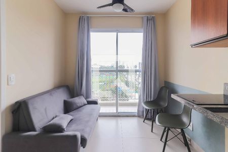 Sala / Cozinha de apartamento para alugar com 1 quarto, 27m² em Vila Butantã, São Paulo