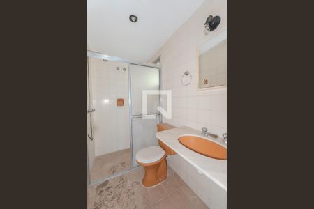 Banheiro de apartamento para alugar com 1 quarto, 35m² em Bela Vista, São Paulo