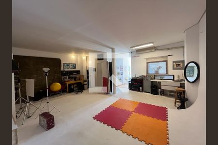 Casa à venda com 3 quartos, 190m² em Vila Ipojuca, São Paulo