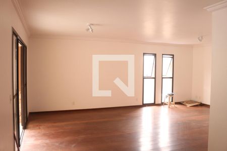 Sala de apartamento para alugar com 3 quartos, 215m² em Santa Paula, São Caetano do Sul