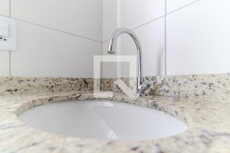 Banheiro de kitnet/studio à venda com 1 quarto, 20m² em República, São Paulo