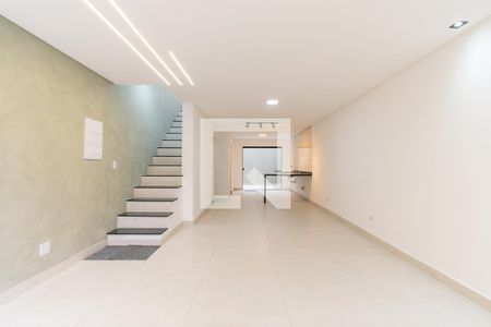 Sala de casa à venda com 3 quartos, 117m² em Vila Independencia, São Paulo