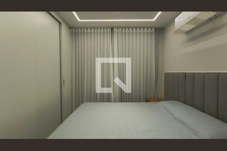 Suíte de apartamento à venda com 2 quartos, 80m² em Recreio dos Bandeirantes, Rio de Janeiro