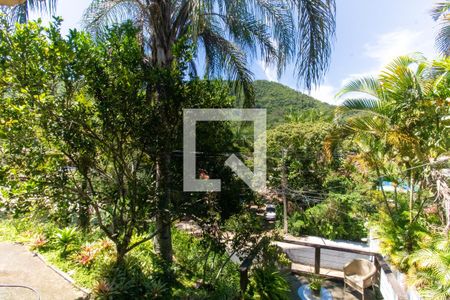 Vista da Sala de casa à venda com 2 quartos, 485m² em Engenho do Mato, Niterói