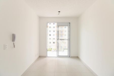 Sala  de apartamento para alugar com 1 quarto, 27m² em Guaiauna, São Paulo