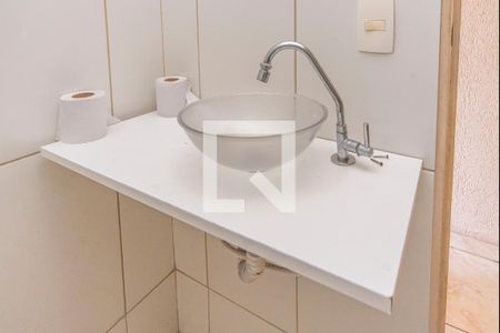 Casa de Condomínio para alugar com 2 quartos, 60m² em Jardim Santo André, Santo André