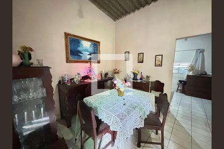 Sala de casa à venda com 3 quartos, 200m² em Vila Galvão, Guarulhos