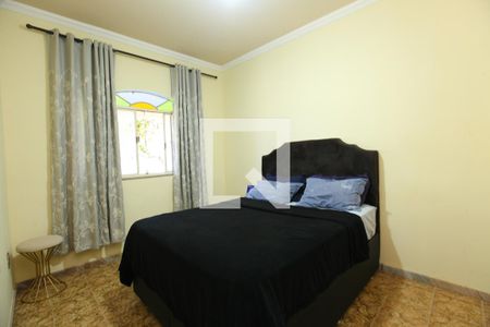 Casa à venda com 3 quartos, 360m² em Milionários, Belo Horizonte