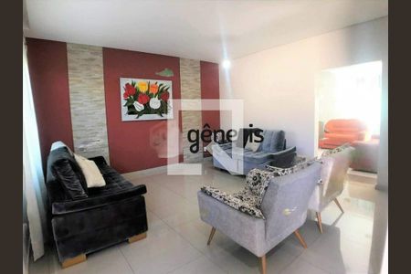 Casa à venda com 4 quartos, 239m² em Vista Alegre, Belo Horizonte