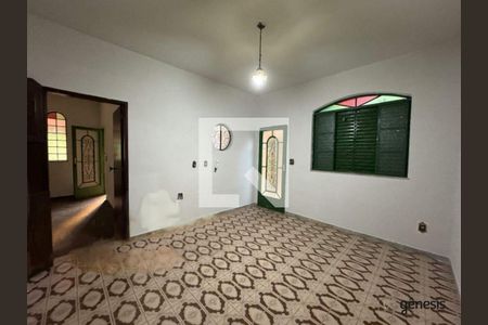 Casa à venda com 3 quartos, 221m² em Betânia, Belo Horizonte