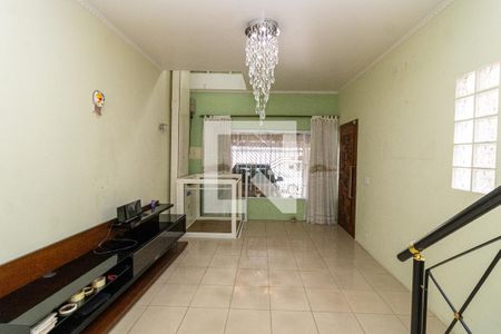 Sala de casa à venda com 3 quartos, 127m² em Vila Medeiros, São Paulo