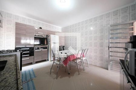 Cozinha e Área de Serviço de casa à venda com 3 quartos, 150m² em Jardim Penha, São Paulo