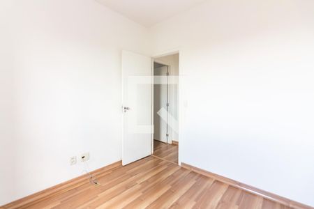 Quarto 1 de apartamento à venda com 2 quartos, 57m² em Umuarama, Osasco