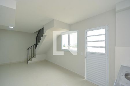 Sala/Cozinha de apartamento para alugar com 2 quartos, 65m² em Jardim Anhanguera, São Paulo