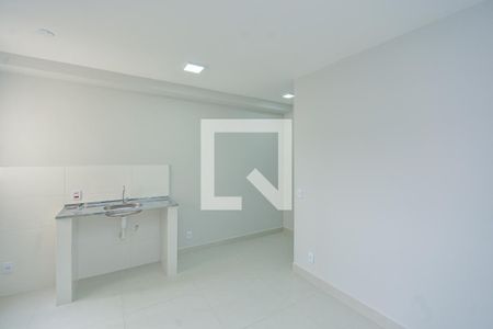 Sala/Cozinha de apartamento para alugar com 1 quarto, 52m² em Jardim Anhanguera, São Paulo