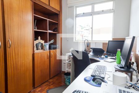 quarto 2 de apartamento à venda com 3 quartos, 90m² em Buritis, Belo Horizonte