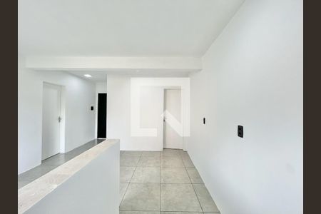 Sala - Cozinha de apartamento para alugar com 2 quartos, 29m² em Rondônia, Novo Hamburgo