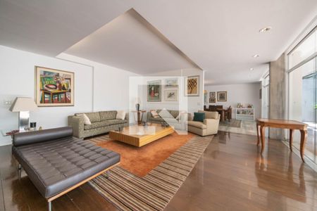 Casa à venda com 4 quartos, 682m² em Santo Amaro, São Paulo