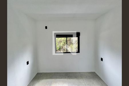Quarto de apartamento para alugar com 1 quarto, 29m² em Rondônia, Novo Hamburgo