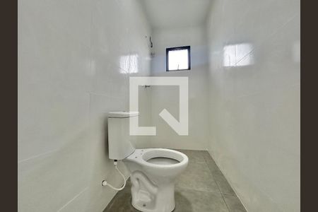 Banheiro de apartamento para alugar com 1 quarto, 29m² em Rondônia, Novo Hamburgo