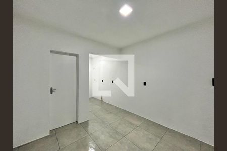 Sala de apartamento para alugar com 1 quarto, 29m² em Rondônia, Novo Hamburgo