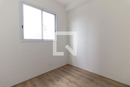 Quarto 2 de apartamento para alugar com 2 quartos, 38m² em Vila Vermelha, São Paulo