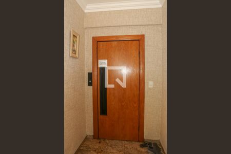 Hall do Elevador de apartamento à venda com 3 quartos, 136m² em Perdizes, São Paulo