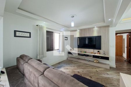 Sala de tv de apartamento para alugar com 4 quartos, 154m² em Guilhermina, Praia Grande