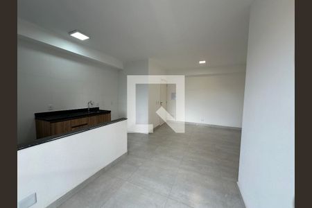 Sala de apartamento para alugar com 2 quartos, 60m² em Outeiro de São Fernando, Barueri