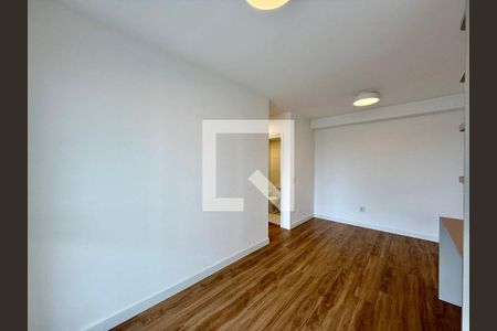 Sala  de apartamento à venda com 2 quartos, 66m² em Santo Amaro, São Paulo