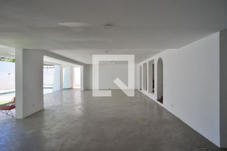 Sala de casa de condomínio à venda com 4 quartos, 1425m² em Barra da Tijuca, Rio de Janeiro