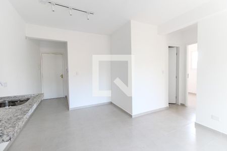 Sala - Cozinha de apartamento para alugar com 2 quartos, 42m² em Itaquera, São Paulo