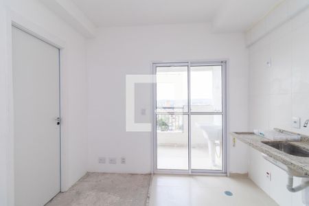 Sala/Cozinha de apartamento à venda com 2 quartos, 46m² em Vila Ré, São Paulo