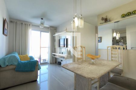 Sala de apartamento para alugar com 2 quartos, 50m² em Recreio dos Bandeirantes, Rio de Janeiro