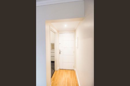 Entrada de apartamento à venda com 3 quartos, 87m² em Empresarial 18 do Forte, Barueri
