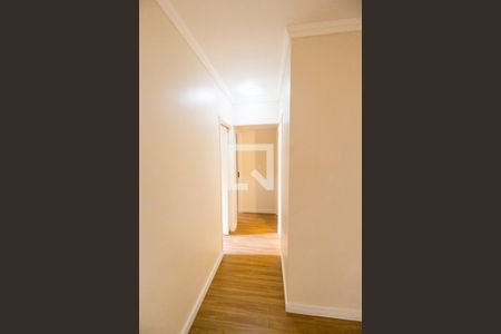 Corredor de apartamento à venda com 3 quartos, 87m² em Empresarial 18 do Forte, Barueri