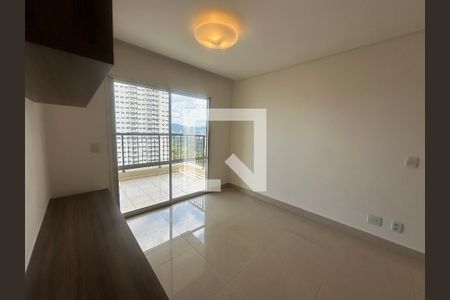Sala de apartamento para alugar com 3 quartos, 87m² em Jardim Esperanca, Barueri
